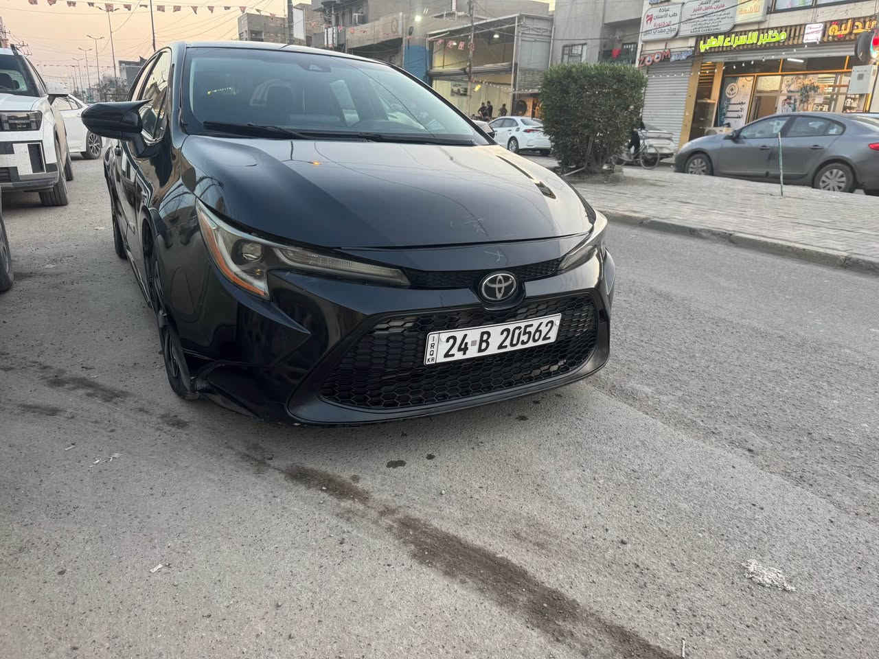 كورلا ٢٢ رقم شمالي تحويل وكاله مضمون مواصفات Leمحرك ١٨٠٠ شاشه كامره رادار تحديد مسار ماشيه ٤٠ الف حادثها تبديل جاملغ ايمن وبنيد بدون دواخل السعر ١٣٥ للاتصال *********** بغداد, العراق
