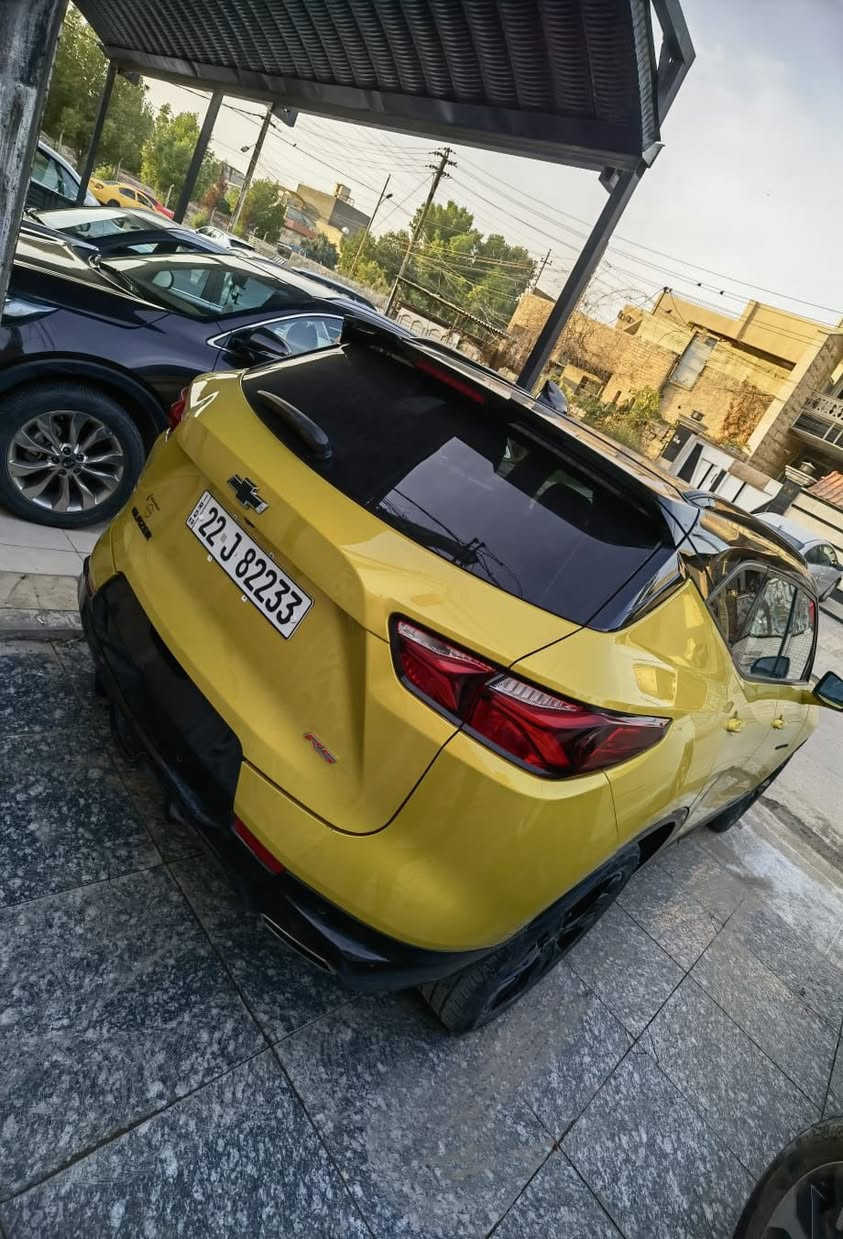 بلايزر 2022 ستة سلندر RS مرقمه اربيل بأسمي ماشيه 65 ميل
الموصفات(بصمة تشغيل عن بعد كراسي جلد وكهرباء تدفئة الكراسي وتبريد   الامامي والخلفي تتفئه اشاير مري  صندوك كهرباء ) 
الحادث(ربع البنيد هنا صار ب العراق  اثر صقوط انقاذ على البنيد ) 
محرك ستة سلندر السياره جاهزه وبدون نقص وشرط الفحص
السعر:195 ورقه وبيها مجال
للاستفسار الاتصال
***********
