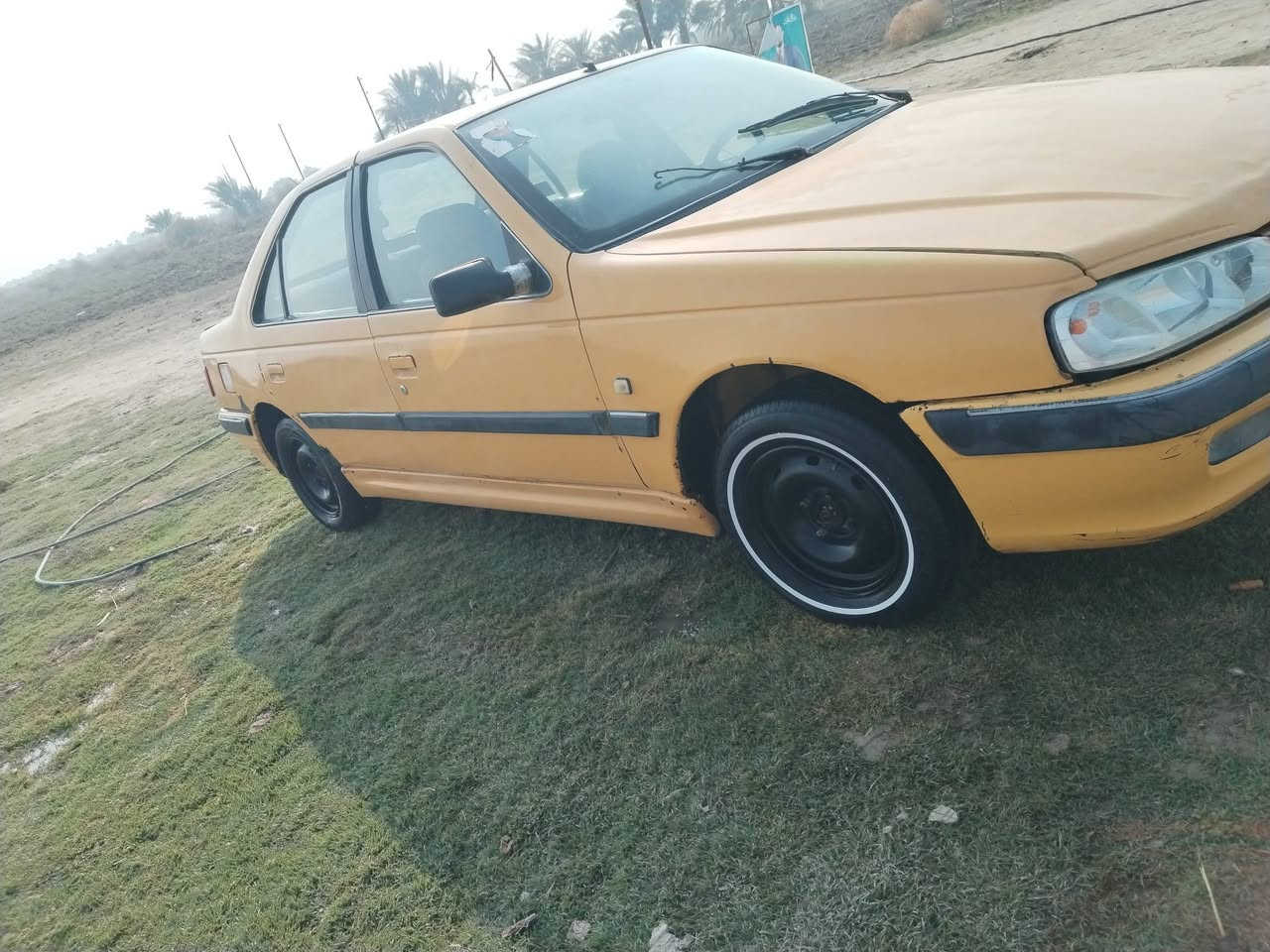 سلام عليكم  سياره بيجو بارس مديل 2012 مكينه فرنسي  شواصي نضيفه  مكينه وكير نضيفات تايرات نضيفات منضومت تبريد كامله  بيه بس اليك  رقم احمر بصره معامله مالت رقم ماشين بيه  بس مامكملينه مكان سياره ناصريه..... *********** شراي ينتصل مامتواجد عله الفيس
