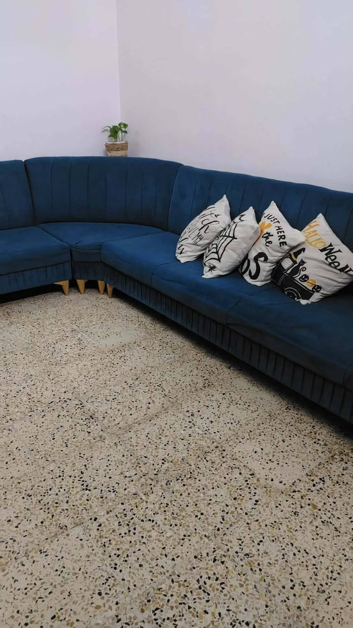 للبيع 7 متر ب300 الف وبي مجال للشرايه
موصل  جانب الايسر


**إذا كنت صاحب هذا الإعلان وتريد حذفه لأي سبب، رجاءا أرسل رسالة إلى الدعم الفني**