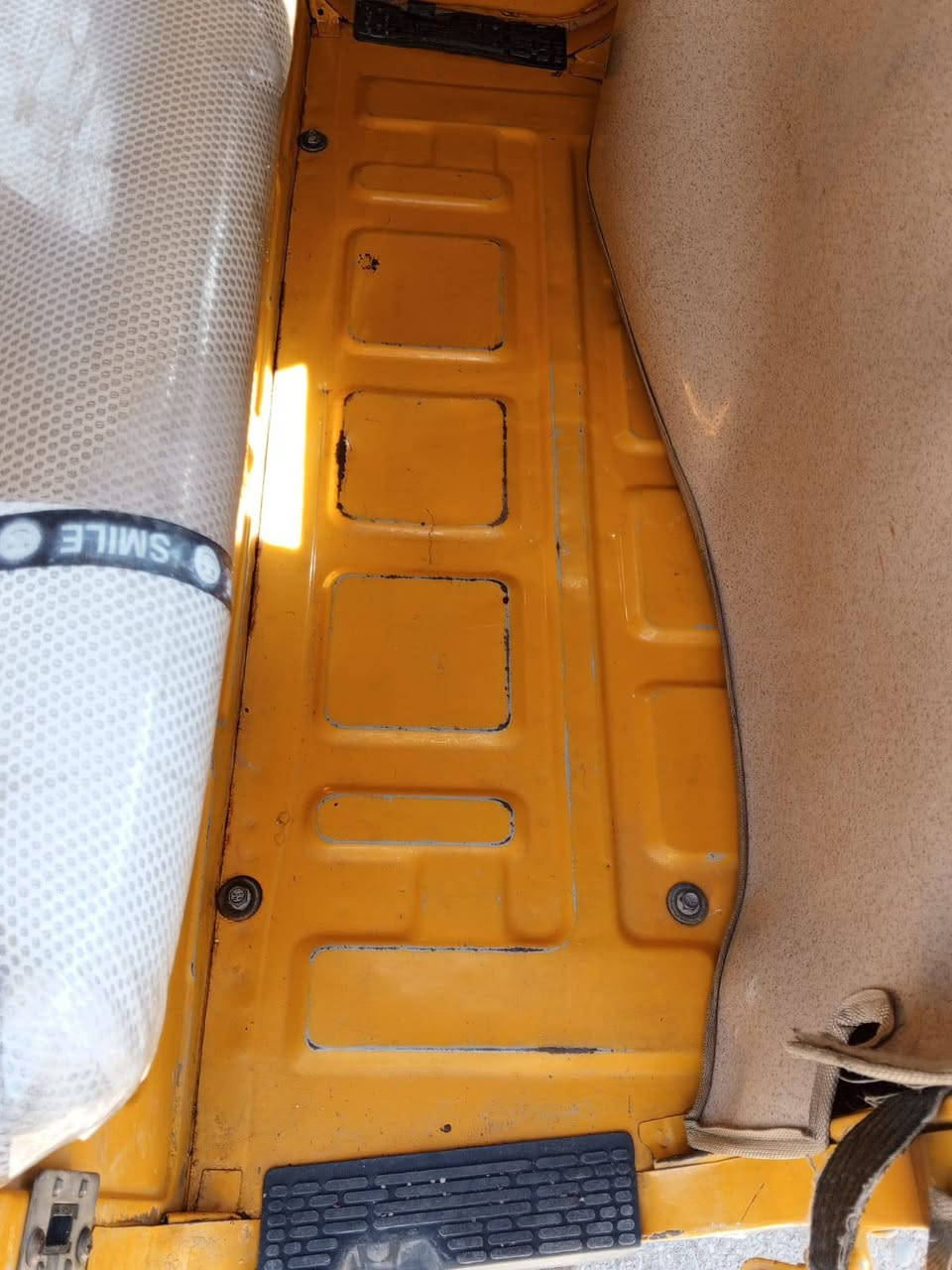 22 مرقمه بغداد / بيها طختين ومصلحات / مكاني مدينة الصدر / السعر ٨٢٠٠ وبيها مجال / *********** /
