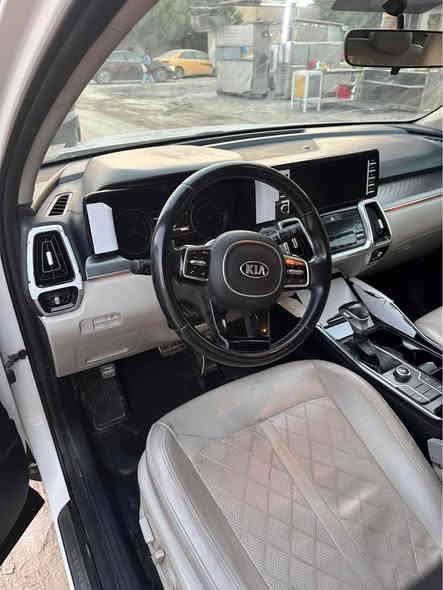 سورنتو ٢١ خليجي بغداد ..٦سلندر ٧ راكب بصمه حساسات كامرات جي بي اس شحن لاسلكي بعد هواي مواصفات بيها صبغ جوه يده الباب عكس السايق .. السعر ٢٥٥ مكانها ديوانية .. ‭٠٧٨٢ ١٦١ ٨٦١٥‬ هاشمية
