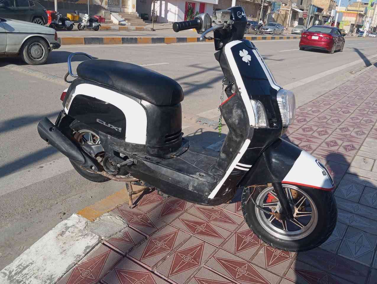 السلام عليكم دراجه للبيع ماكس بوليس الدراجه حلوه او نضيفه الدراجه مفتوحه بوشه55 الدراجه سلف هندر عوزه بس باتري السعر 700 او بيه مجال مكاني ناصريه سوك الشيوخ التصال عل رقم ***********
