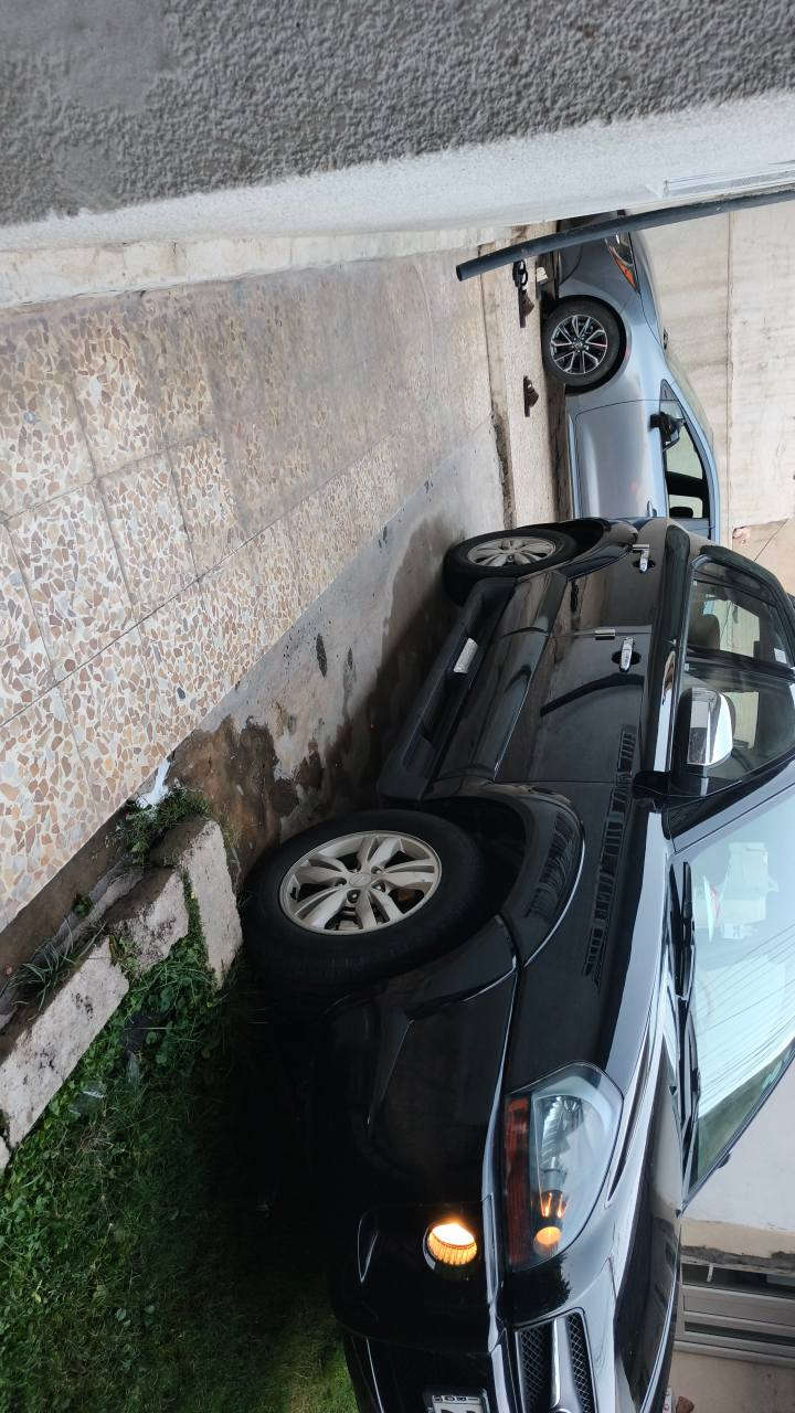 للبيع توسان 2009خليجي مكفولة كفاله عامة من كلشي مكينه 2000بسمي  ماعايزهة كلشي سيارة المكان بغداد وحاليا بل موصل***********
السعر 115
*********** بغداد, العراق
