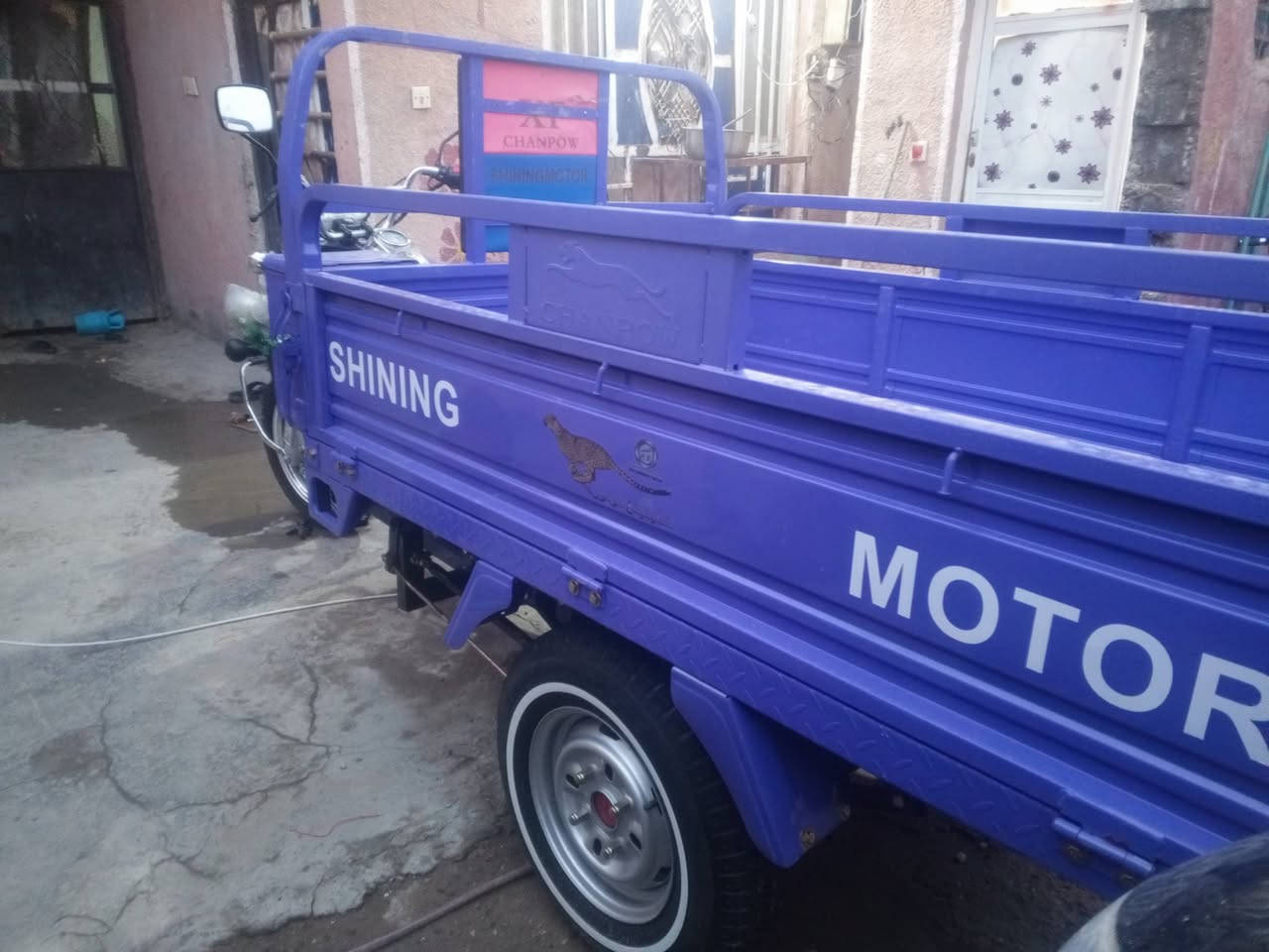 السلام عليكم ستوته سكنر ما تترقم 2025 عنوان بغداد
***********
