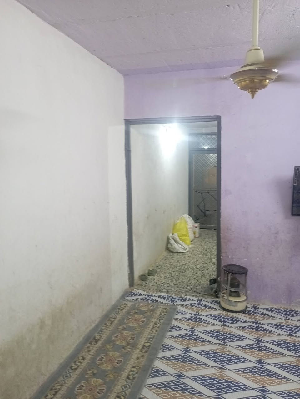 حي الصدر الثالث قرب المدرسه الكرفانات للبيع  100متر 18وبي مجال غرفه وصاله ومطبخ الارضيه كاشي


**إذا كنت صاحب هذا الإعلان وتريد حذفه لأي سبب، رجاءا أرسل رسالة إلى الدعم الفني**