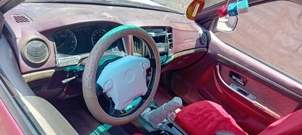 للبيع كنو منفيس موديل 9 كير محرك مكفولات سياره كامله كهربائيات كلها شغاله تخم تاير صدر أمامي خلفي جدد سياره حيل حلوه ماناقصها شي سعرها 30 بيها مجال مكان صلاح الدين الضلوعيه ***********
