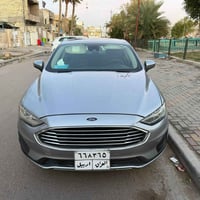 فورد فيوجن موديل ٢٠٢٠ مواصفات SE للبيع  مكينه حجم ١٥٠٠ توربو  ماشية ٩٤...