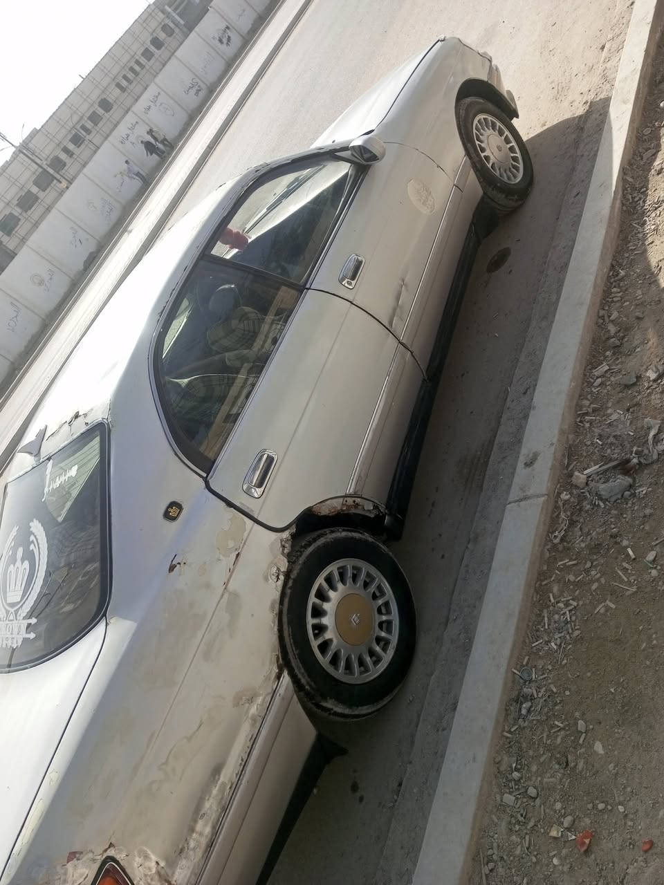 سلام عليكم بطه نغل جثه رقم بصره سنويه لل27مكينه وكير ثنين ونص خير من الله تخم تاير حداديه جديده كهربايات كلها شغاله تبريد شغال مكاني بصره الزبير سعرها 22 رقم الهاتف***********
