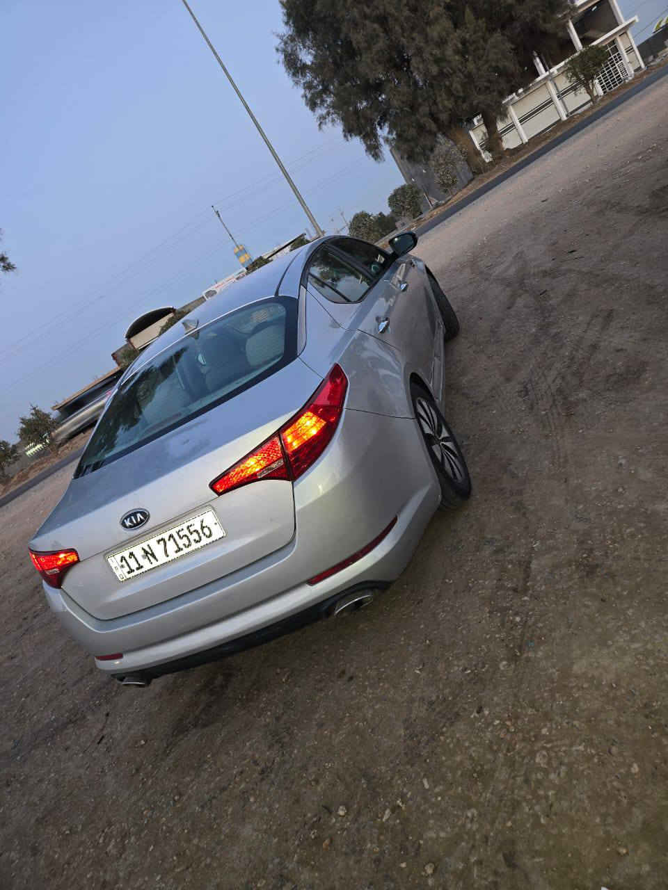 السلام عليكم كيا اوبتما وارد امريكي ضرره جاملغ امامي جهت   بيه تقريبا 5قطع صبغ  بدون حادث ابيع احزام تتكفل تكم وقماره موديل 2011رقم بغداد انكليزي  تحويل مباشر كير مكينه مكفوله تبريد ثلج خير من الله مكان سياره بابل مشروع المسيب السعر 88وبيه مجال
‏‏‪0789 396 8291
