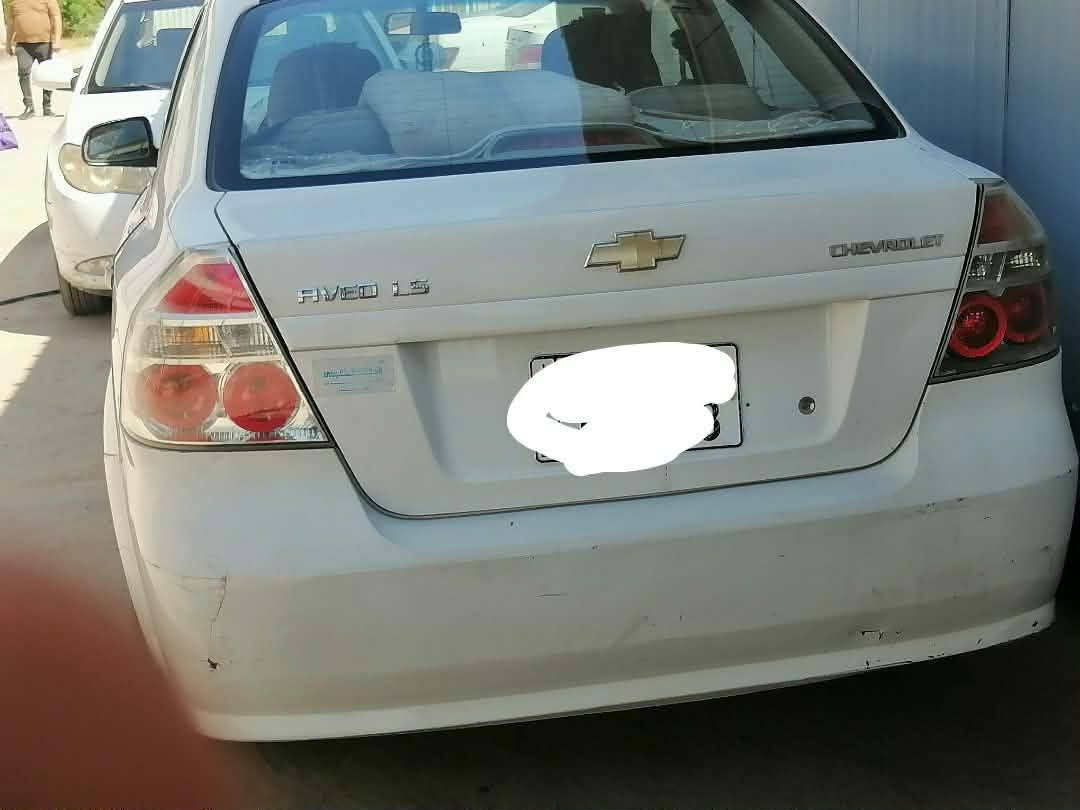 السلام عليكم.... افيو خليجي بيضاء اللون ٢٠١١ الشركة العامه للسيارات رقمه دولي بغداد السنويه ل٢٠٣٢.. السياره مكفوله كير ومحرك والتبريد شغال على وضع الشركة  والصدر مبدل قبل يومين امامي وخلفي والكهربائات كامله مابيه اي نقص او تحوير على وضع الشركة .. السياره بيه بارد باب السايق والجاملغ الأيمن ونص القماره ونص الصندوق بيه صبغ من أثر سقوط بطش عليها اضافه إَلى بعض الشخوط بالدعاميات كما في الصور... السياره مكانها بغداد وسعرها ٧٠ ورقه وبيه مجال بسيط


**إذا كنت صاحب هذا الإعلان وتريد حذفه لأي سبب، رجاءا أرسل رسالة إلى الدعم الفني**