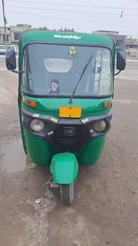 شباب تكتك للبيع موديل 22 جاهزه من كلش وراق تكفل بل ترقيم مكان بغداد ال...