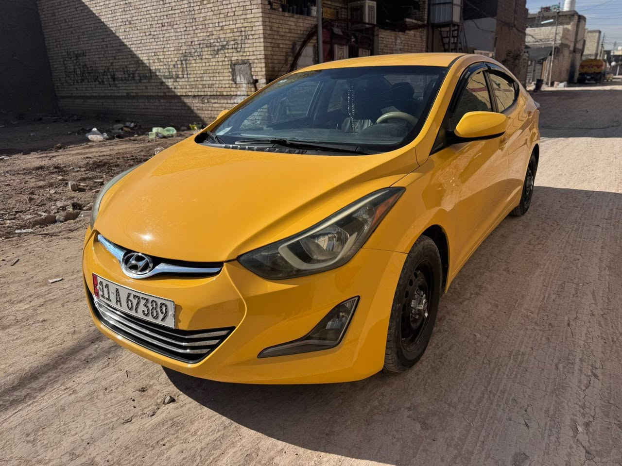 سلام عليكم
النترا موديل 『2014』وارد أمريكي 
حادثها قبق جنطه والجاملغ الامامي طخه بصيطه بل خشم بدون دواخل مصفره هيئه وغرامه سياره خير من الله كبل للشارع 
العنوان رئاسه العبيدي شارع عشرين 
السعر 『115』وبيها مجال شي بصيط 
رقم 『***********』
