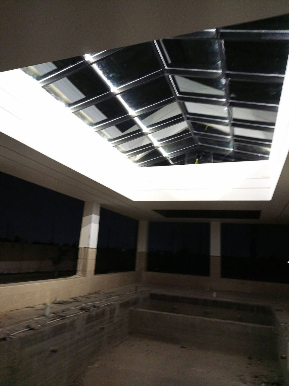 على بركة الله تم تنفيذ عمل سكاي لايت هرمي في كربلاء المقدسة 

نوع المقطع كيرتن 15*5

نوع الجام لامنر ثلاث طبقلت مع اناره داخل الزجاج مسكرت مجلتن

زيد التميمي 
***********
