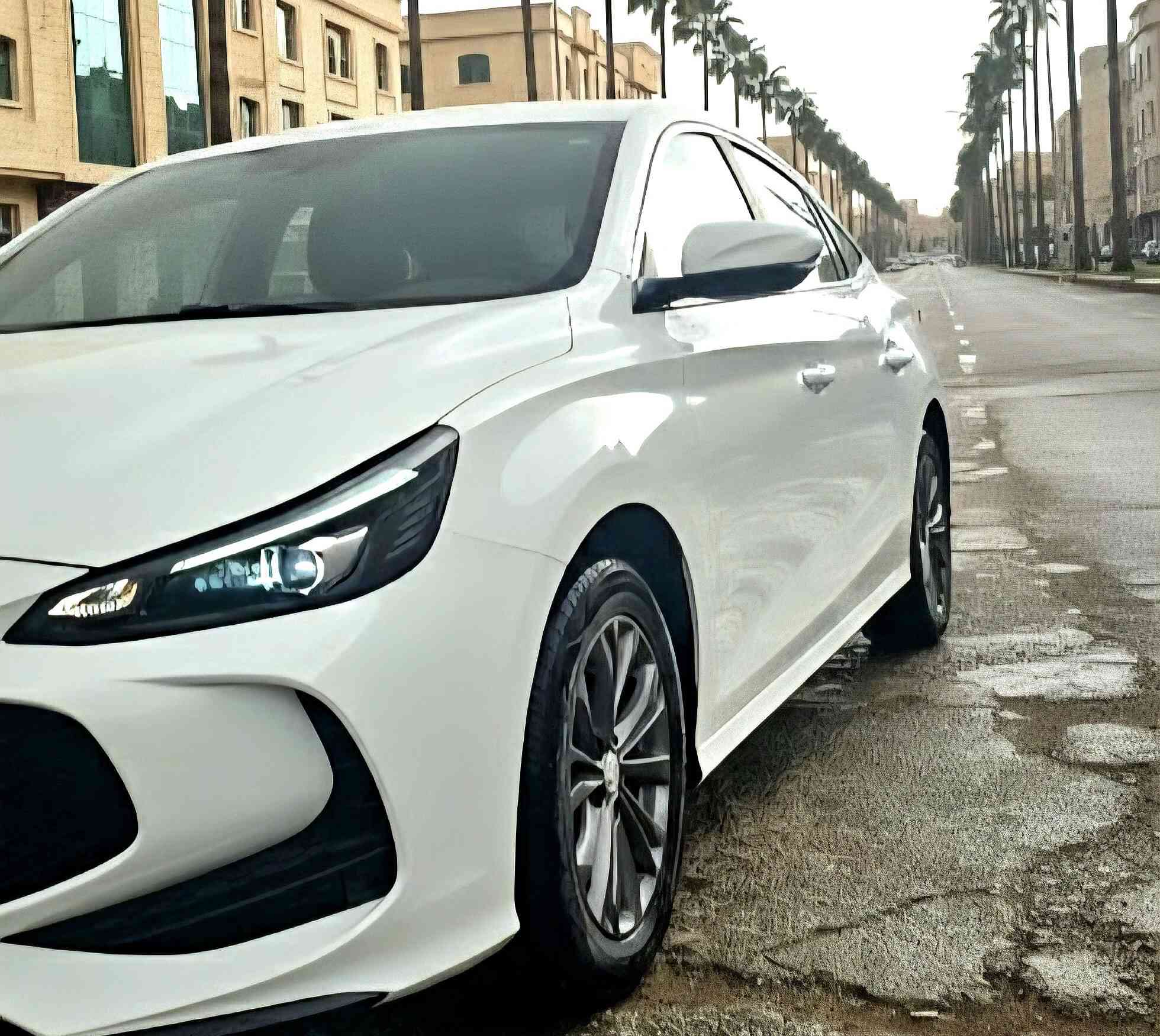 ئێمجی جی تی 2025 فول مواسفات
سلاید
پێنج کامیرە
سبوغ تەنک
٧ هەزار ڕۆیشتیە
بێ سبوغ و بێ لیدران
( *********** ) ڤایبەر - واتسئەپ
