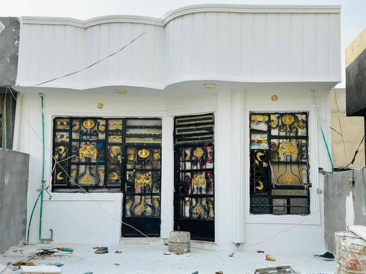 السلام عليكم مكتب القمة لعمل كافة انواع الاصباغ والديكورات الداخلية والخارجية وباجود المواد والدقة في العمل ***********
