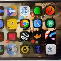 ايفون١٢ برو ماكس ذاكرة ٢٥٦ بطارية ٩٣ الذاكره ٢٥٦الجهاز مبدل فقط شاشةاص...