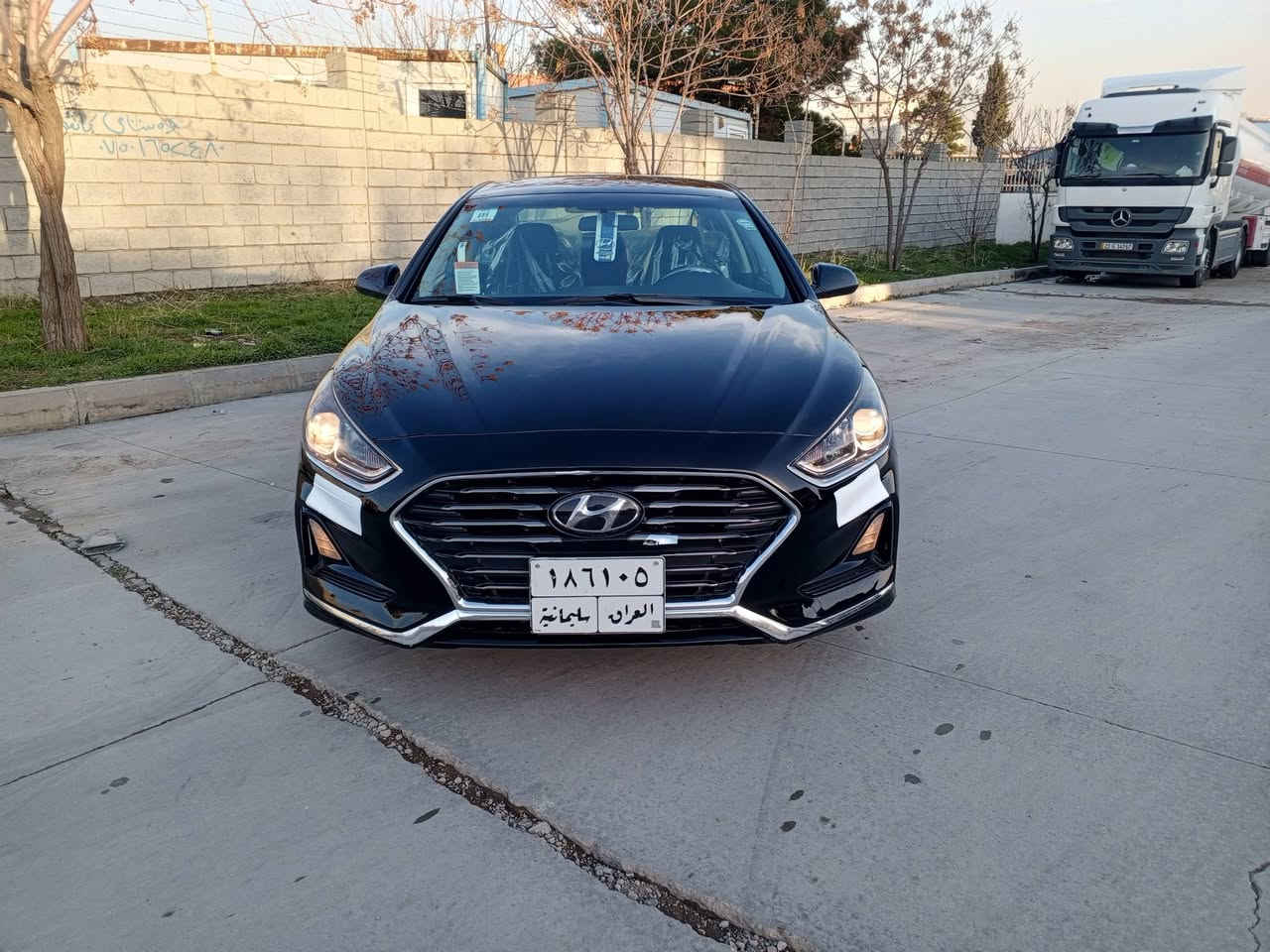 السلام عليكم للبيع هونداي سوناته 2018وارد امريكي ضرر كلش خفيف بدون دواخل بجم كبس  يرباك فقط برده قطعه وحده صبغ جاملغ سكن ولباب مبدل بلادي وبيه مكانين بارد ورقم شاصي ويه لصور سياره كلش جديده مواصفات SE شاشه جبيره نضام ايكو وسبورت ونورمال رادار جانبي وخلفي تحكمات ستيرن محرك2400GDi كير محرك تبريد كله بشرط وبلادي وبدون اي خلل صدر امامي خلفي جديد تخم تايرات لوك دهن فلاتر جديد كتلوكات كاعيات سبير عدا كله بلادي شركه ماشيه55mi رقم سليمانيه بسمي تحويل بنفس ليوم مكان السياره #السليمانيه السعر126وبيه مجال بسيط الشراي يخابر ***********
