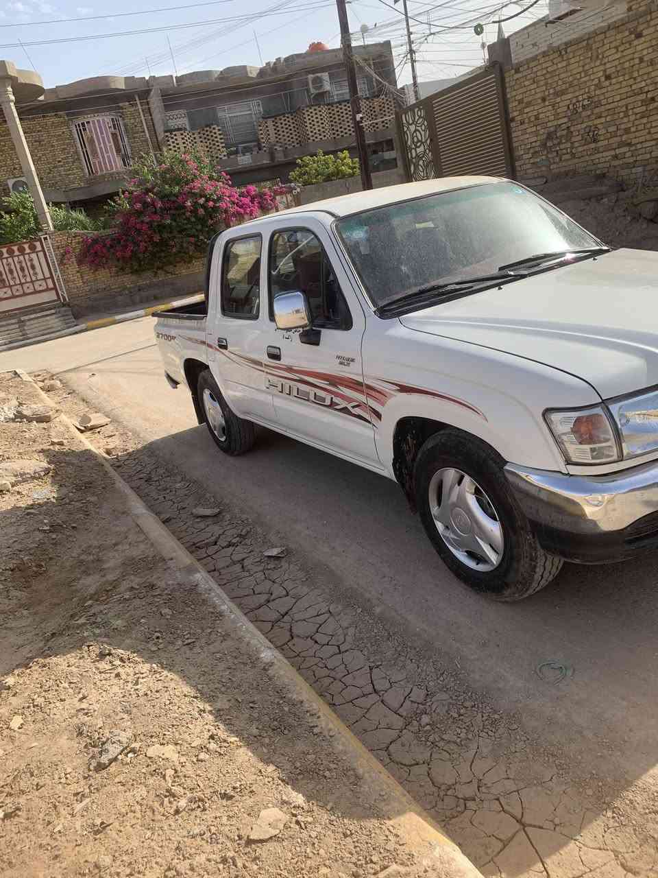 بيكب هايلوكس 2005 ياباني اصلي سياره مكفوله رقم انكليزي
رقم قادسيه انكليزي مداور ثاني يوم 
السياره مكفوله 
السعر 125 و بيها مجال للشراي 
للاستفسار   راسلني خاص
او اتصل على الرقم ***********
او 
مراسله واتس اب ***********
