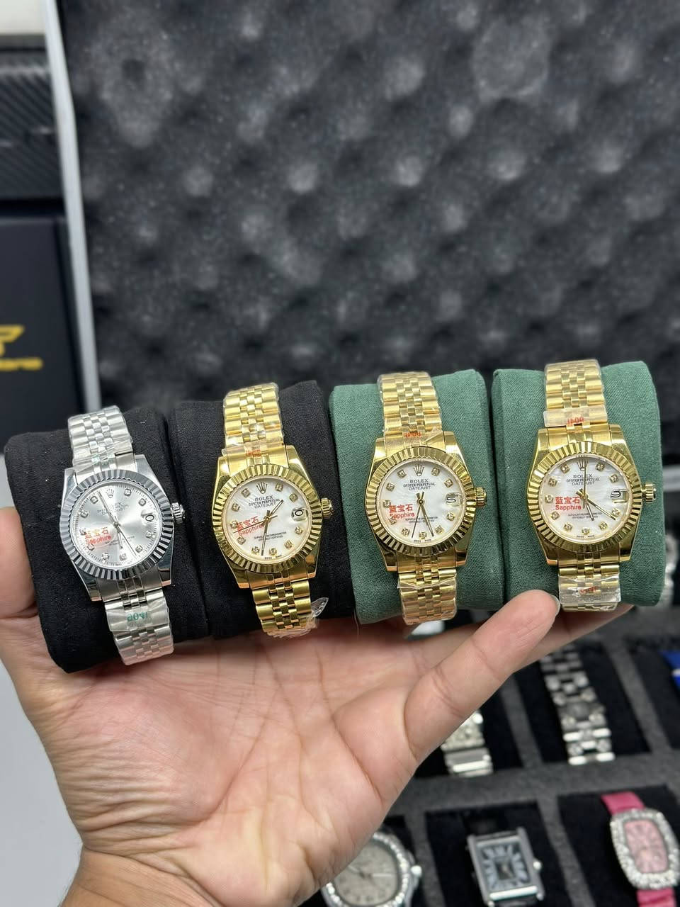 ساعات  مال بضاعه dhl
سوبر ماستر 
12 قطعه
8 رجالي 4 نسائي
 ابيع شلع ومفرد سعر خاص لان اكو ناس على باب الله


**إذا كنت صاحب هذا الإعلان وتريد حذفه لأي سبب، رجاءا أرسل رسالة إلى الدعم الفني**