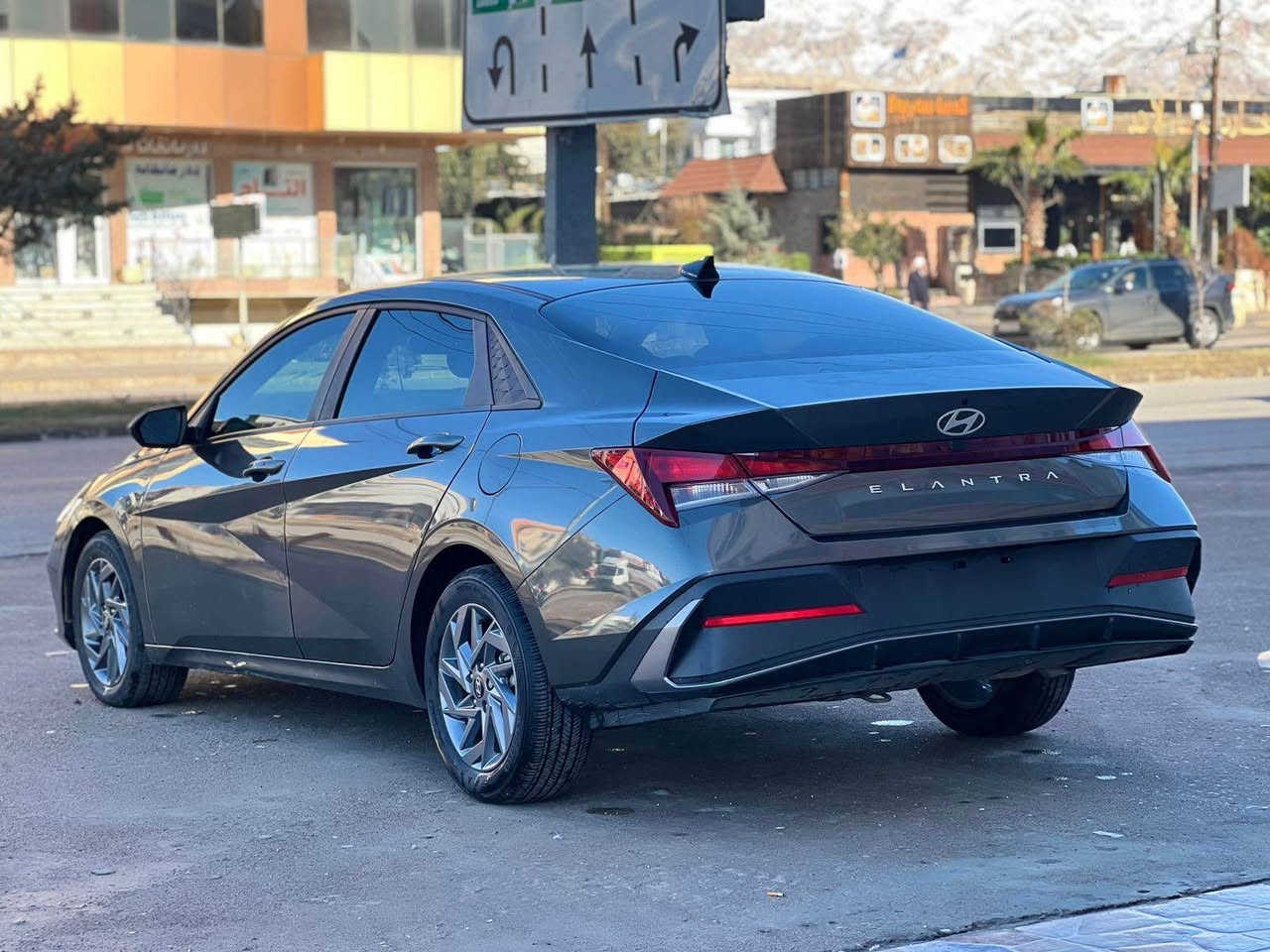 هونداي النترا
موديل 2024 
مواصفات فول بس بدون فتحه 
بصمه 
كاميره 
شاشه 
ويلكب 
كشن كهربايي 
رادار امامي 
مرايا 
رادار
حساس خلفي 
بريك بصمه 
مسار طريق 
تحديد سرعه 
صبخ 4 قطعه 
بدون دواخل بدون ارباك سعر 124 ورقه 
هاتف واتصاب  
اخوان ملاحضه بيها شبرين PDR بلقماره 
*********** أربيل, العراق
