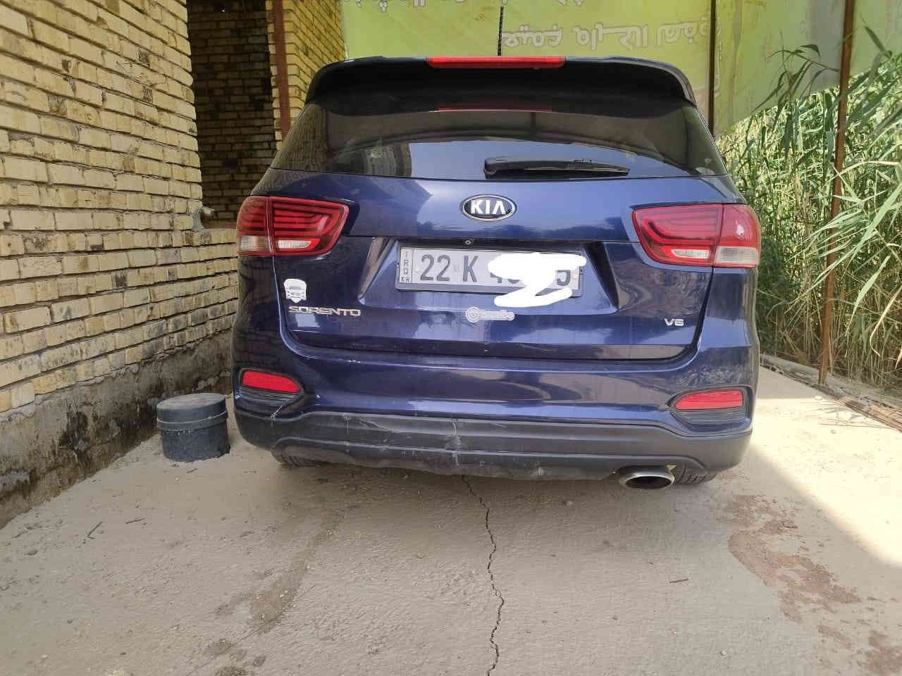 السلام عليكم
للبيع سياره سورنتو ٦سلندر ٧ راكب اللون نيلي مديل١٩ أمريكي مواصفات كشن جلد كهرباء شاشه كأمره دواره رادار جانبي حادثه فقط بنيد بدون دواخل وبارد قليل كير مكينه مكفول السعر ١٩٨ 
للاستفسار الاتصال فقط على الرقم ***********
