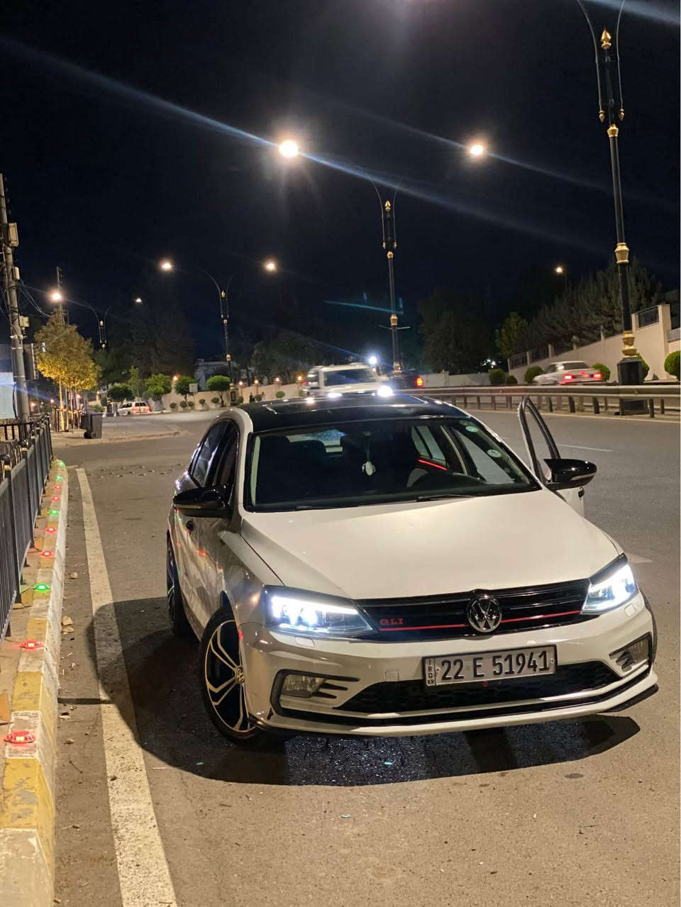 سلام علیکم.  Jetta 1.4 turbo 2017 کەنەدی.  سبوغ عام.  گێرو مەکینە و تەقە و رەقەی  تەبریت ساردی و گەرمی کارەباییات هەمووی بە شەرت  سەیارەکە کامل دەست کاری کرایە  پشت و پێش کامل کرایتە(GLI)  سەنەوی و بەناو کردن بەشەرت
 غەرامەی لەسەرە 500 $ 

کوشین هیتەر 
کوشین کارەبا
تەحدیت سورعە
سلایت 
ویل سپۆرت 
سعر ٨٨ وەرەقە مەجالەکی برایانە  پەیوەندی بکە یان نامە بنێرە تەنها لە وەتسئاپ جواب دەدەمەوە أربيل, العراق


**إذا كنت صاحب هذا الإعلان وتريد حذفه لأي سبب، رجاءا أرسل رسالة إلى الدعم الفني**