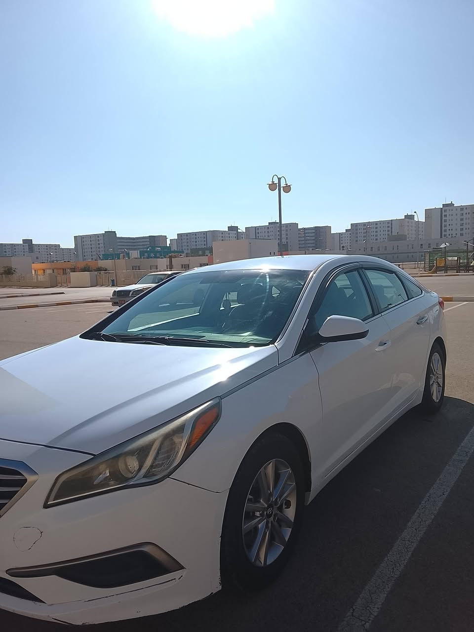 السلام عليكم
سوناتا 2016 وارد امريكي
محرك 2400 GDI
رقم بغداد
حادثها جاملغ السائق فقط مصلح نفسه 
بدون تبديل
بيها صبغ بنيد وقماره بسبب تكشير 
ماكو قطرة معجون
السياره كلها ليبل واحد
سعر ( 128 )
وأن شاء الله بيها مجال بعد المعاينة والفحص
عنوان بغداد مجمع بسمايه 
***********
