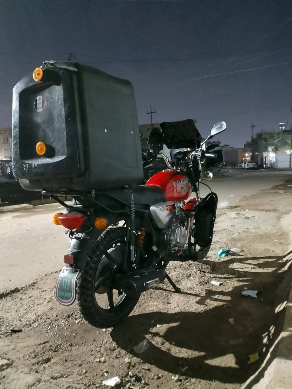 سلام عليكم درجة بوكسر دراجه حلوه كهربائي كلها شغلات مكينه مكفوله ناعمه دايون موديل 2020 درجه مال جناي تيرات جدد كل نقص مابيها اوراقها ضاعن اكفلها سرقه عشائر مكان بغداد البلديات ضباط سعر 700 وبيها مجال رقم الهات  ***********
