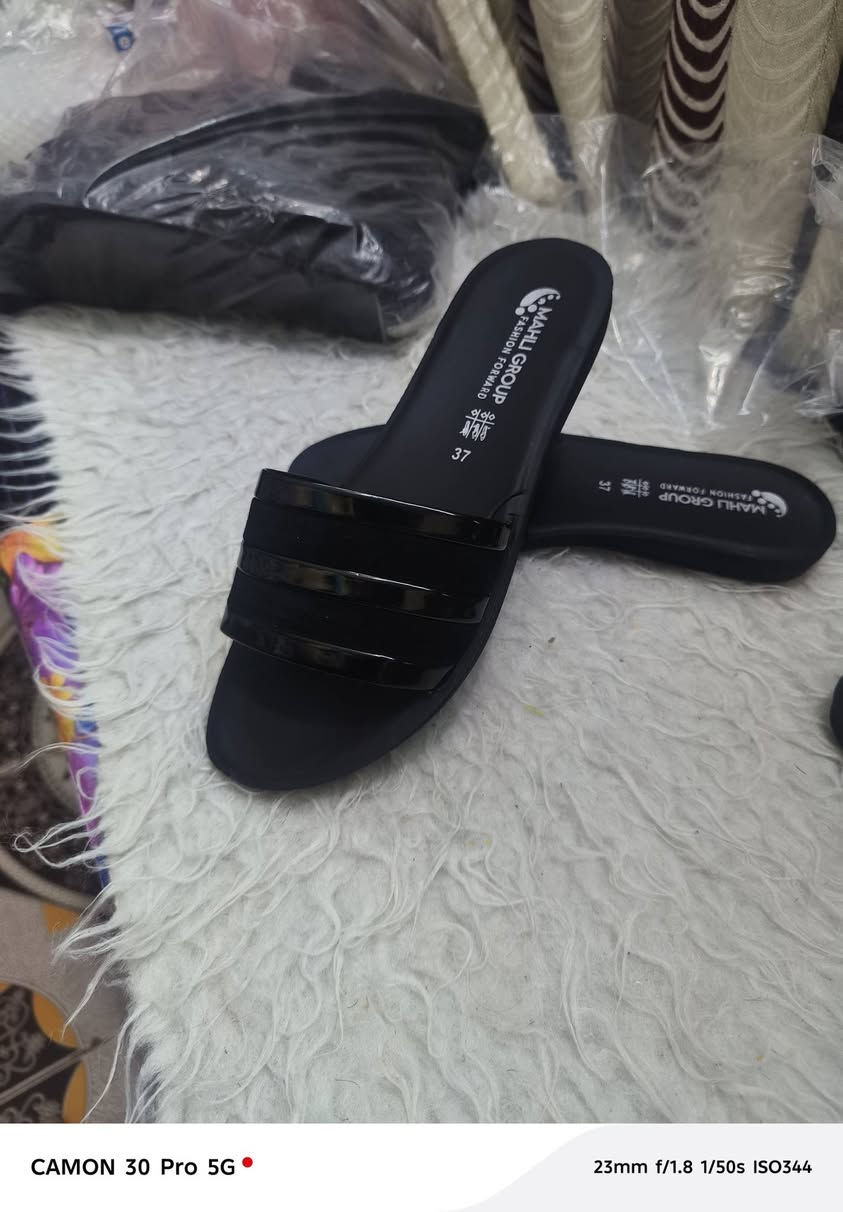 تخفيضات تخفيضات تخفيضات العيد
شحاطة نسائي خفيفه طبي

سعر قطعتين ب5000

للحجز واتساب على الرقم
***********
او خاص
