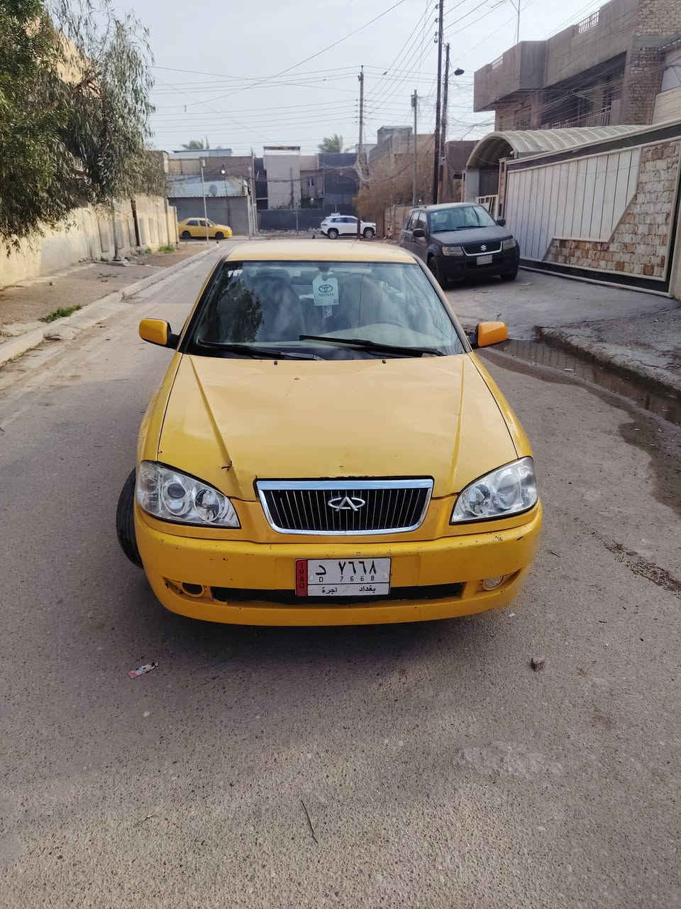 سلام عليكم اخوان عدي شيري اكوين  موديل 2010 السياره شوف عينكم بيهة نقص بس غاز مال تبريد  السعر 25 وبيهة مجال قليل  الشراي يه تواصل عله هاذه الرقم ***********
