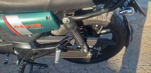 السلام عليكم 
دايوان لاتي موديل ٢٥ نازل بشهر ٧ مكفول كفاله عامه شرط حته من الشخط اوراقه سحب السعر ١٥٠٠ وبيه مجال مكان الدراجه ديالى قضاء المقداديه الجعار مامتواجد على الفيس وهذا رقمي ***********
