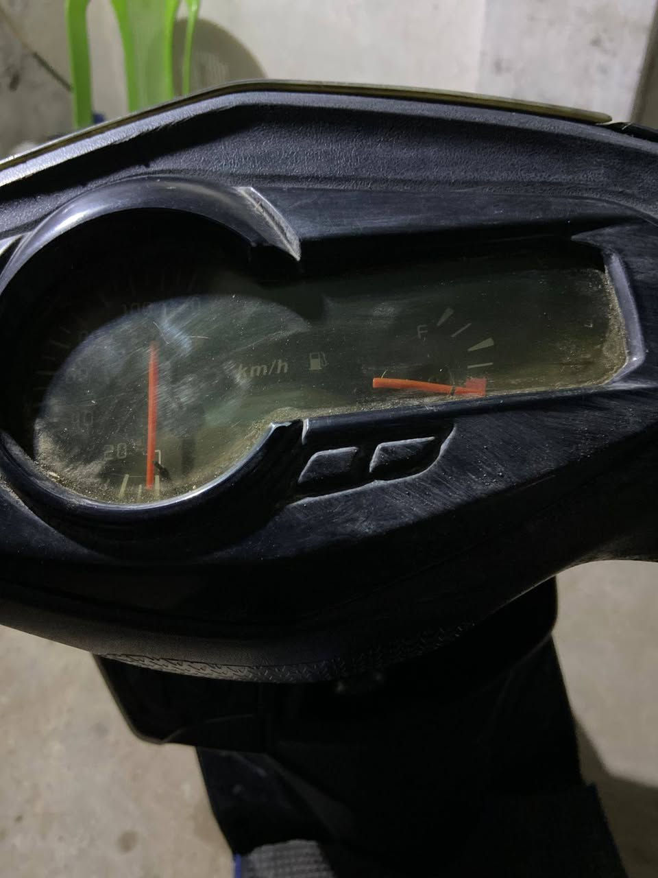 سكنس للبيع  كلها شغاله اشاير سلف هندر لايتات كلها شغاله السعر 200الف العنوان حله حي الامام الاستفسار خاص اوً الاتصال على الرقم ***********
