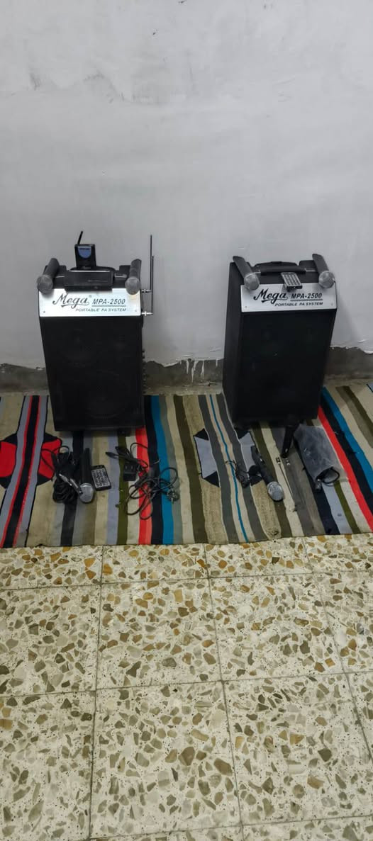 السلام عليكم ديجيات عدد 2 للبيع كامل ملحقات كارتون


**إذا كنت صاحب هذا الإعلان وتريد حذفه لأي سبب، رجاءا أرسل رسالة إلى الدعم الفني**