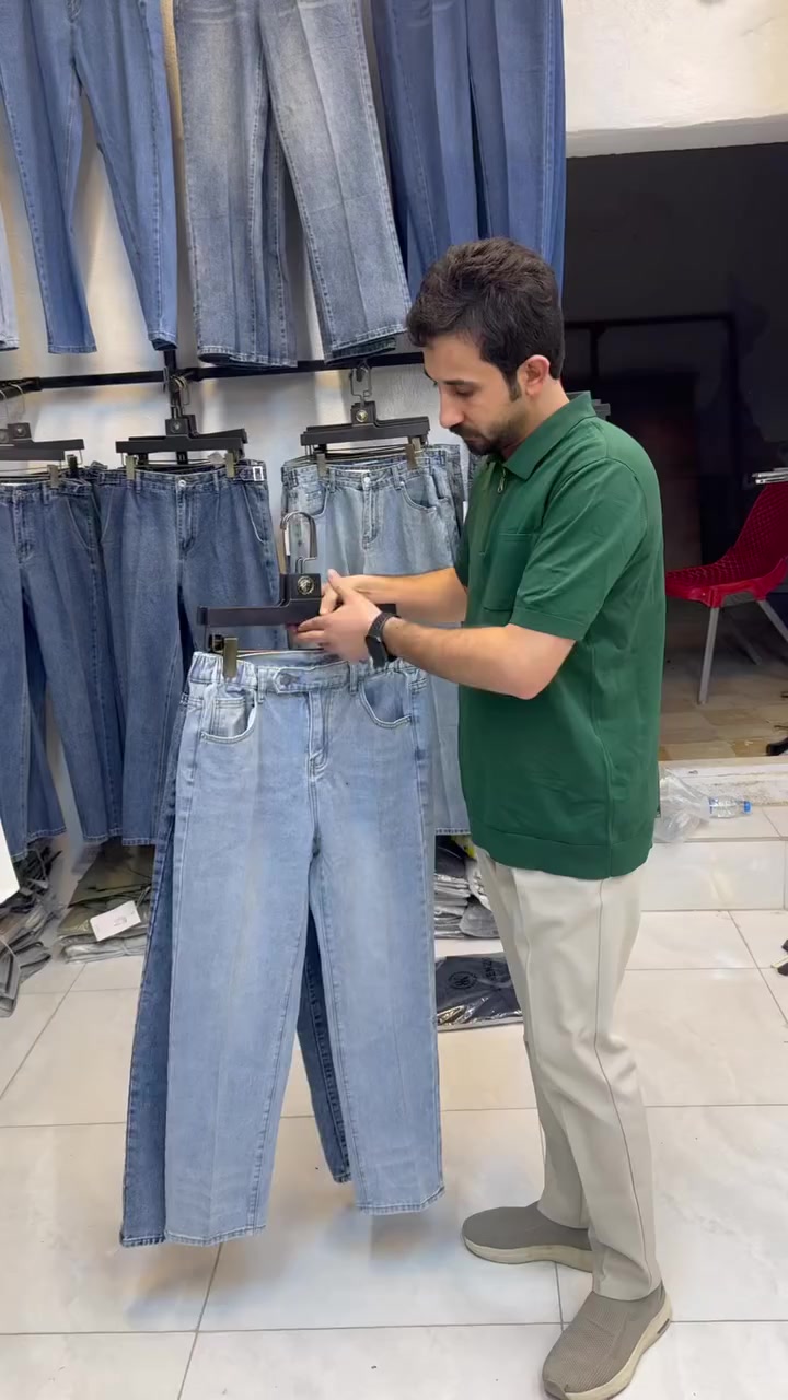 بس بسعر 15 الف
المسيب السوق الكبير مقابل 
شارع كاظم عويص 
***********
