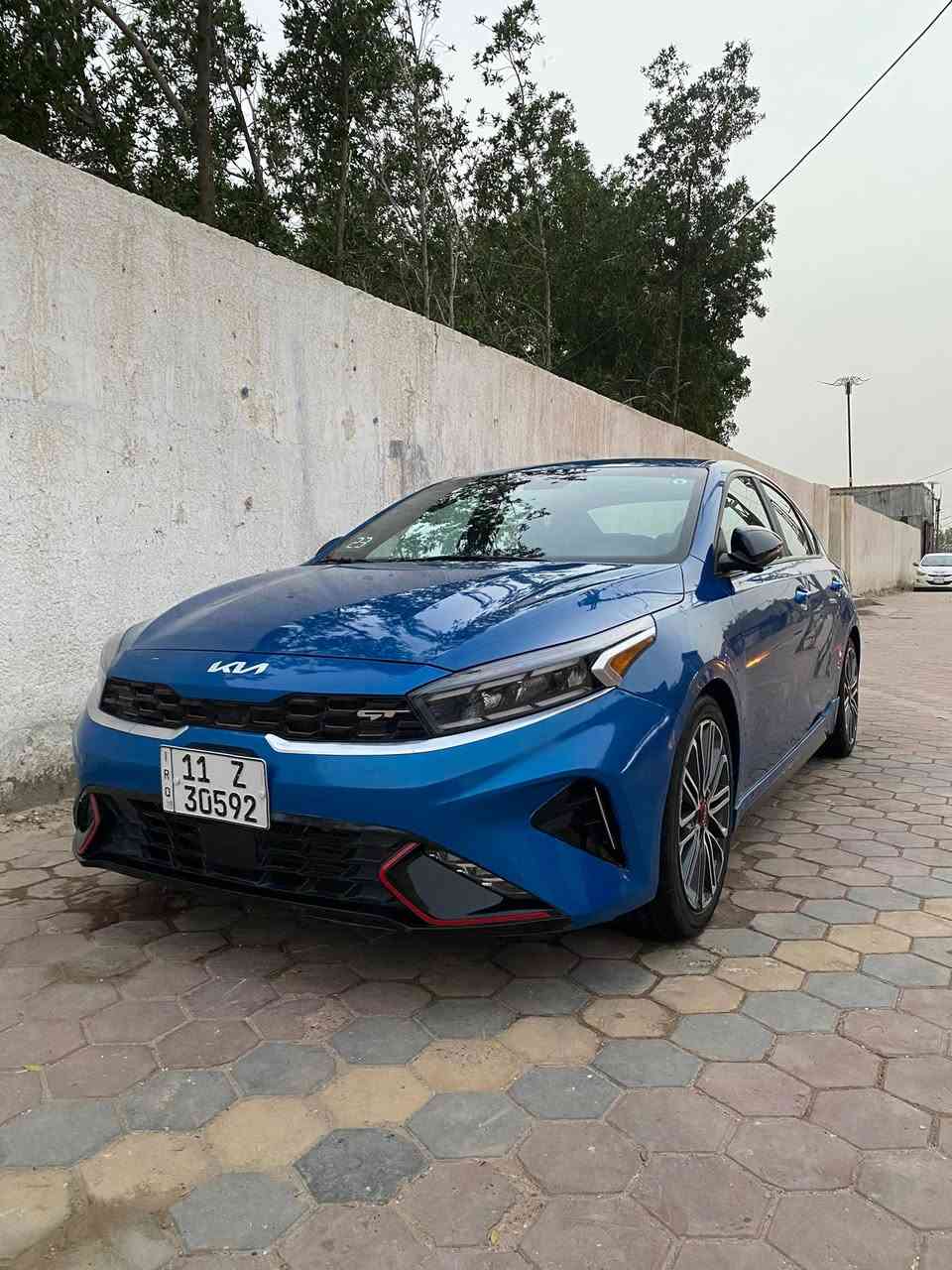 السلام عليكم للبيع  فورتي جيتي 🩶
Kia Forte GT 2023  

موديل ٢٠٢٣

رقم بغداد حره تحويل ثاني يوم

ماشيه ٤١ ميل جديدة جداََ

كير Dct دبل كلج 7نمر 

مكينه 1.6 تيربو  201hp طياره 🔥

مواصفات GT معروفه فول1/1 اعلى واخر شي بل فورتي  

فتحة سقف (سلايد)

بصمه أبواب وتشغيل عن بعد 

صندوك ذكي يفتح عند الاقتراب

شاحن وايرلس 

اشاير مري 

شفتات ستيرن 

رادار جانبي

رادار امامي 

رادار تحديد مسار 

اوتو هولد

ايقاف ذاتي 

مثبت سرعه 

قيادة ذاتيه

مانع انزلاق 

هاند بريك كهرباء

تبريد قطعتين 

شاشة جبيره 9انج 

كشنات جلد كهربائي
تدفئه تبريد كشنات  

اناره داخليه بل أبواب وبل دشبول علامه الGT الوان عديده

 سستم صوت 🔉harman kardon

تبريد بيانو +مناخ منفصل

العنوان / الناصرية مركز 
السعر / ١٥٥ وبيه مجال بسيط جداً 
للاستفسار / *********** 
متواجد ع خاص
