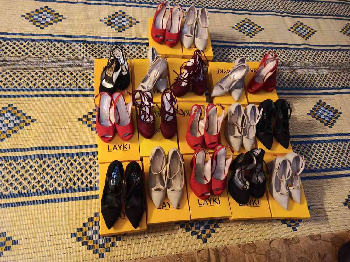 غراض للبيع


**إذا كنت صاحب هذا الإعلان وتريد حذفه لأي سبب، رجاءا أرسل رسالة إلى الدعم الفني**