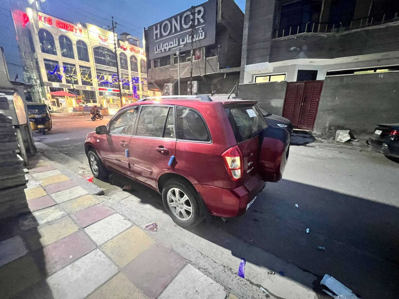 تيكو للبيع موديل 2013 كير كهربائي السيارة نضيفة جدآ وجاهزة من كلشي هزة جديدة رقم نكليزي باسمي رقمهة 
العنوان بغداد مدينة الصدر الاورفلي *********** 
السعر 65
