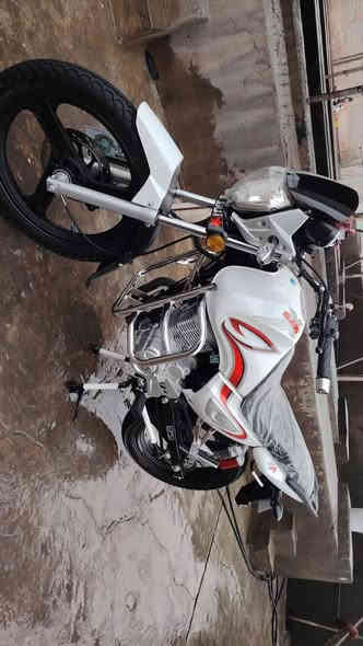 سلام عليكم ماطور سنكي موديل2025 بعده جديد للبيع السعر اتصال عله رقم***********
