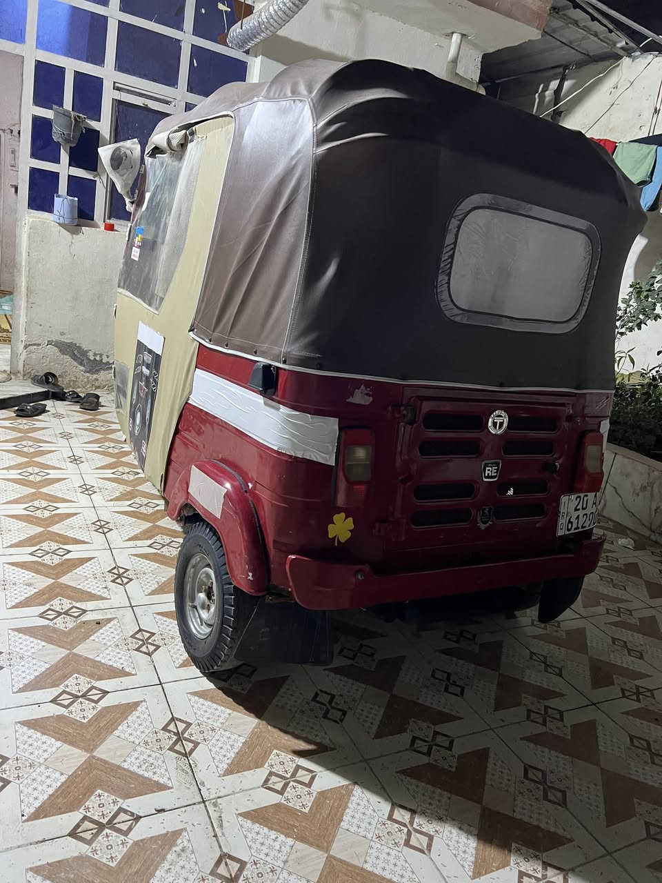 سلام عليكم تكتك ٢٠١٩ شهر ال١١ رقم ديالى تحويل ثاني يوم تكتك خير من الله مكاني بعقوبه خابر ودلل *********** 
سعر ٥٥٠٠وبيه مجال
