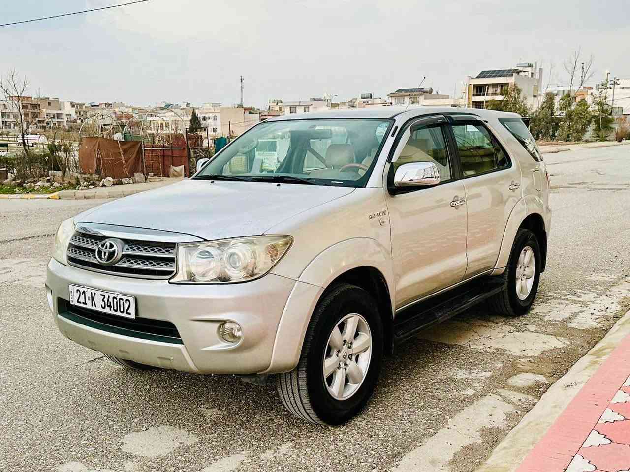 ***********
تويوتا فورجنر 2009 سنويه جديده بدون صبغ شرط لا ضرب ولا دعم مكفوله من دعاميه الى دعاميه تخم تاير جديده 
سيارة جاهزة بدون اي نقص ***********
محرك وكير وتبريد وصدر كل شرط 
شرط التحويل او وكالة 
السعر 137$$$$$$$
عنوان سليمانيه 
*********** السليمانية, العراق
