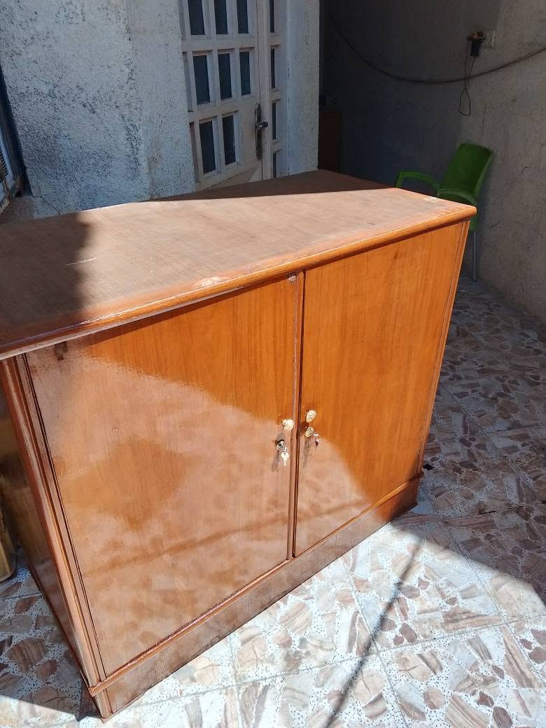 السلام عليكم بوفيه متر و20 بابين للبيع المكان نجف الاشرف 5ملم الشراي يتصل على الرقم *********** ويوجد توصيل داخل النجف الاشرف @إشارة النجف, العراق
