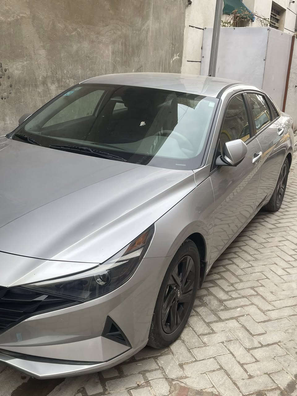 السلام عليكم النترا موديل 2021 حادثه جنطه فقط محركه 2000سياره خير من الله مكفوله السعر 160 مكانه بغداد للاستفسار ***********
