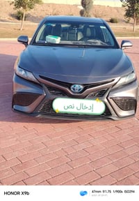 كامري SE • هايبرد • رقم بغداد