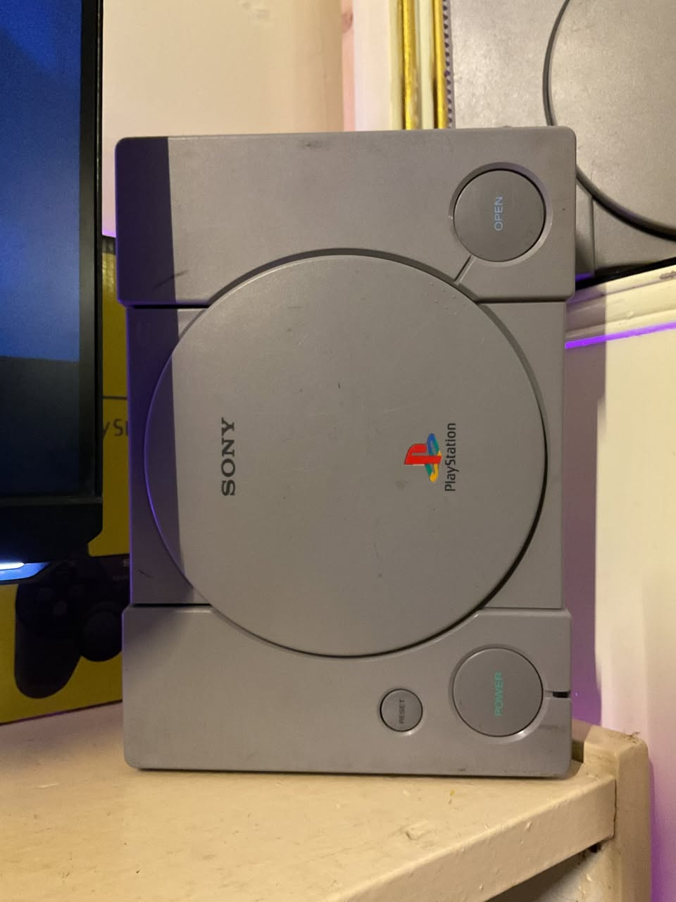 جهازين بلي وان يشتغلن كهرباء واحد يطلع صوره واحد لا سحب العدسه كلش ضعيف أبيعه ع وضعهن بدون اي ملحقات سعره ٢٥ وي توصيل


**إذا كنت صاحب هذا الإعلان وتريد حذفه لأي سبب، رجاءا أرسل رسالة إلى الدعم الفني**