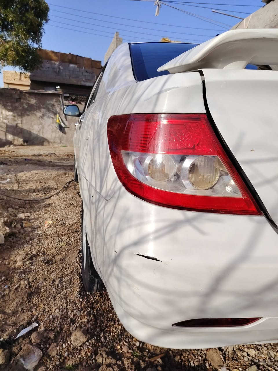 مديل 12    f3
رقم بغداد انكليزي 
1 كير اوتو مكينه مكفول 
2 غرفه جديده  
3 شاشه كار بلي 
4 كامره خلفيه 
5 حساسات خلفيه شغاله 
6 فتحه سلايت 
7 السياره بيها صبغ دوس والهلالات معرف بل بيوايدي يخيس 
مكان السياره بغداد سبع البور 
***********

السعر65

الله يوفق الجميع
