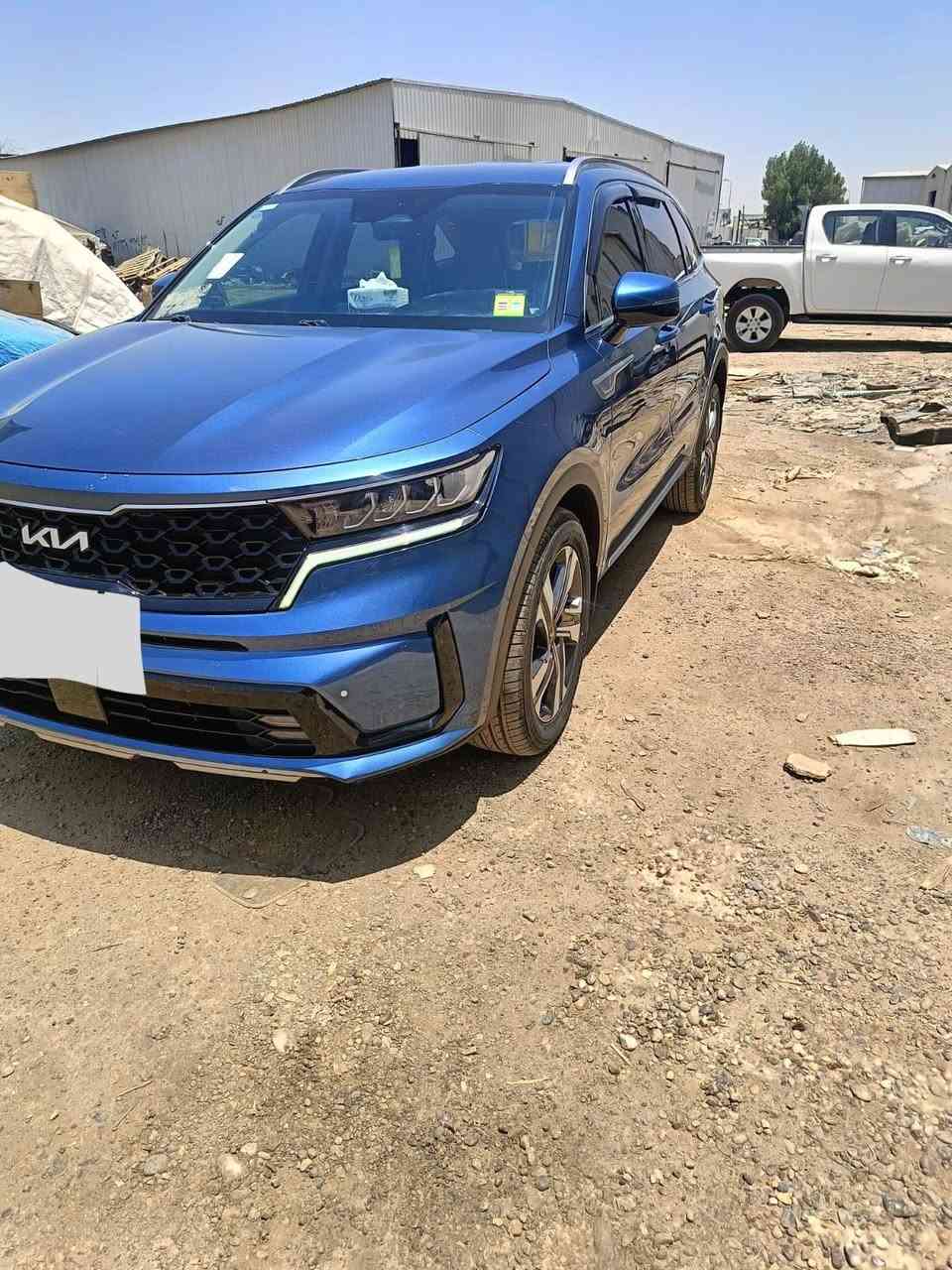 .
سورنتو 23خليجيه محرك 6سلندر 7راكب رقم بغداد
 صبغ بنيد وصبغ نص من الصندوك 

***********
***********
