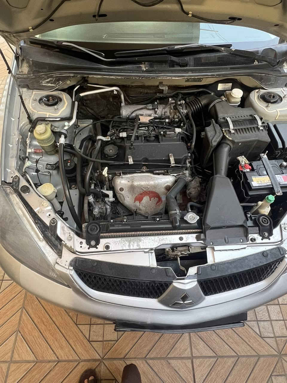 السلام عليكم لنسر 2010  محسن سنويه رقم جديد السونار امامك بدون اي دواخل  تخم تاير جديد حديديه كير مكينه خير من الله مكينه كبيره لاصرف لابخار 
دخل اصفر السعر 73$ المكان ديالى 
*********** شرط التراي تقنع
