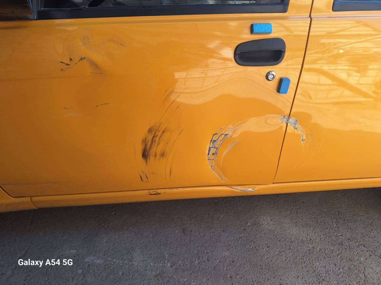 السلام عليكم ساينا موديل 22 بسمي السياره كير مكينه كهربائيات وضع الشركه تدفئه تبريد سنتر لوك شاشه كامره حساسات خلفيه جاهزه بيهه صبغ جاملغ خلفي اوبين البابتين جهه السايق بدون داخل الصور قبل الصبغ موجوده رقم بغداد انكليزي هزه جديده هيئه مصفره السعر 63 بيهه حك جيتك مكان بغداد ***********
