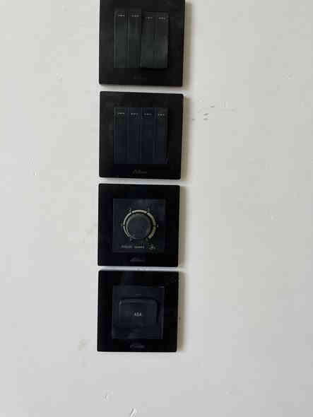 بفضل الله تعالى ورزقه🤲🏻
تم اكمال احد بيوت.     🏠💡

    (   💡 )
كادر متخصص في كافة التأسيسات 
الأعمال الكهربائية و المنظومات وديكورات 🛠️💡⚡️
#منظومة أنترنيت📡
#منظومة ستلايت 📺
#منظومة كاميرات📸
#بروفايل   

 بيانو درج.   

#للأستفسار مراسلة الصفحة 📨
واتساب او للاتصال #هاتف:‭0782 761 1473
